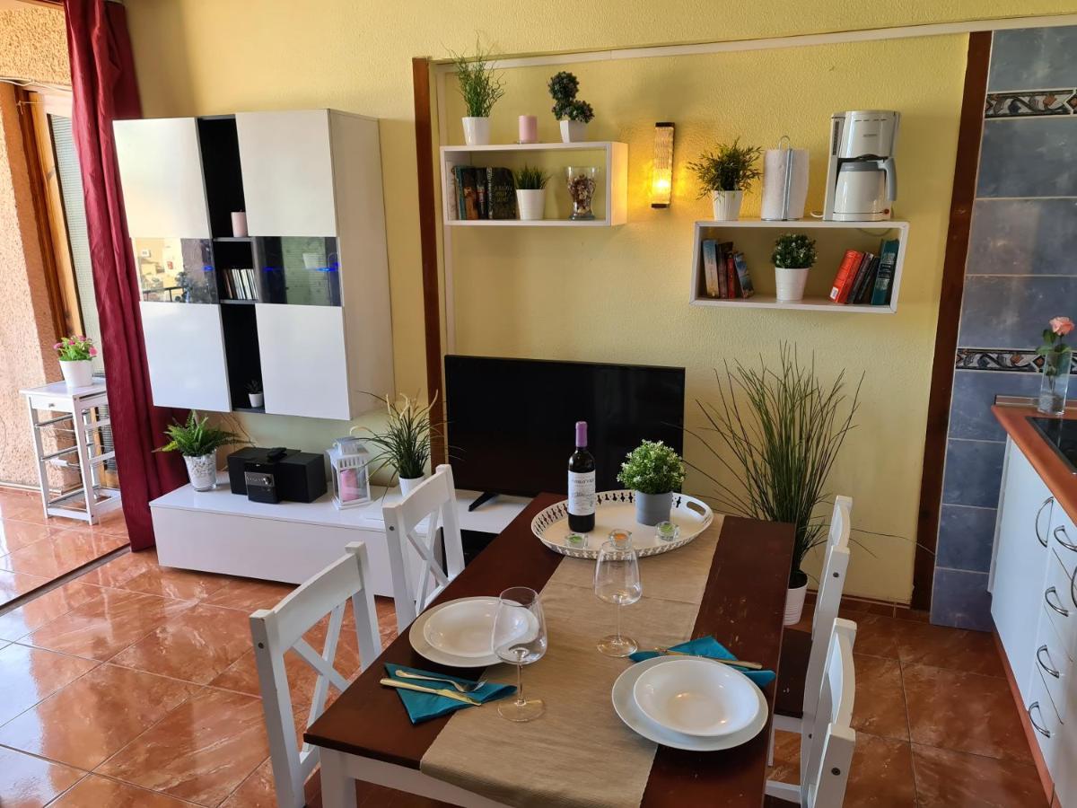 Vida Loca Only 190 Meters To The Sea, Balcony, Sea View, Pool, Wifi Playa Fanabe Exterior photo